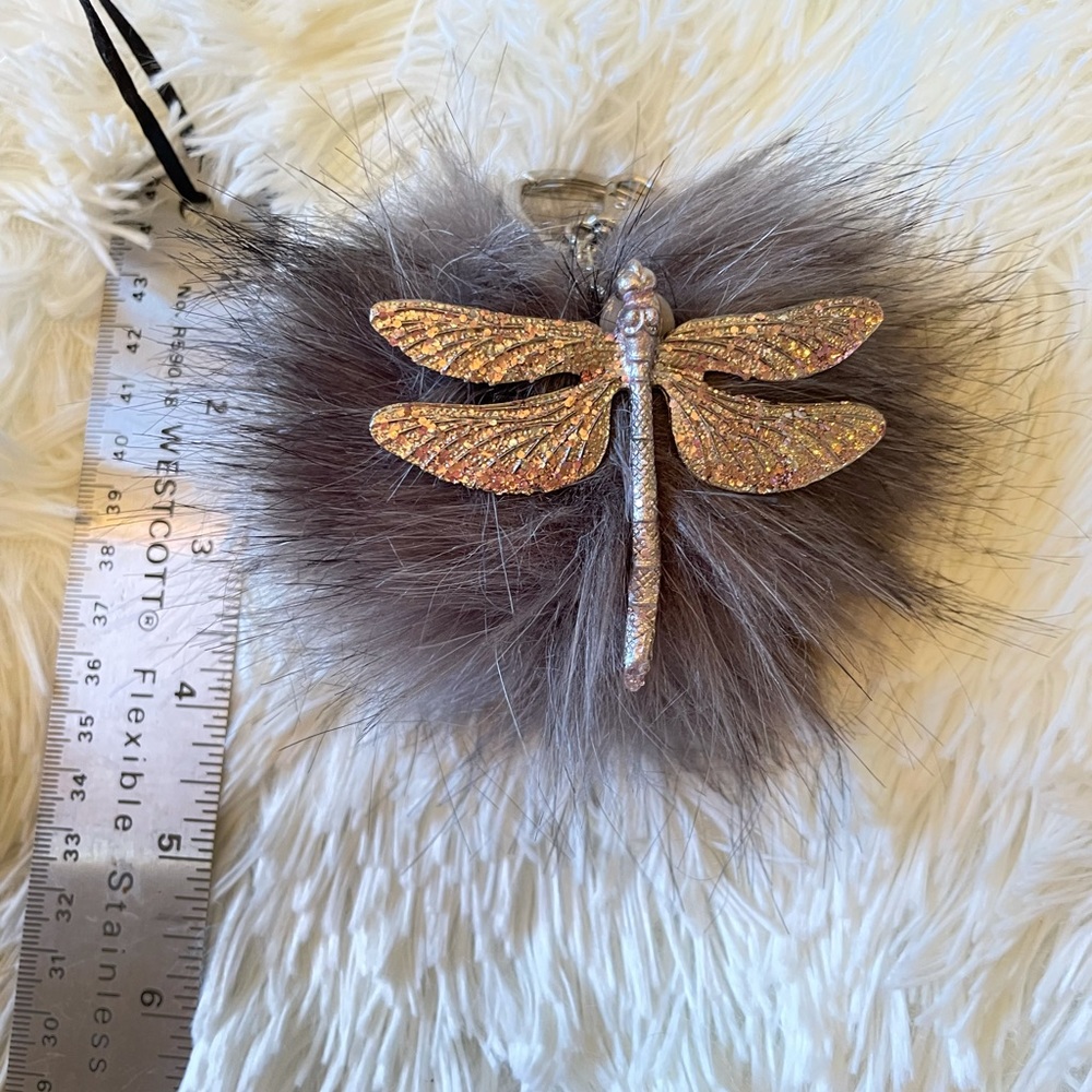 Dragonfly & pompom Keychain/Charm - Picture 4 of 4